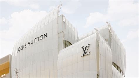 louis vuitton osaka store|louis vuitton japan website.